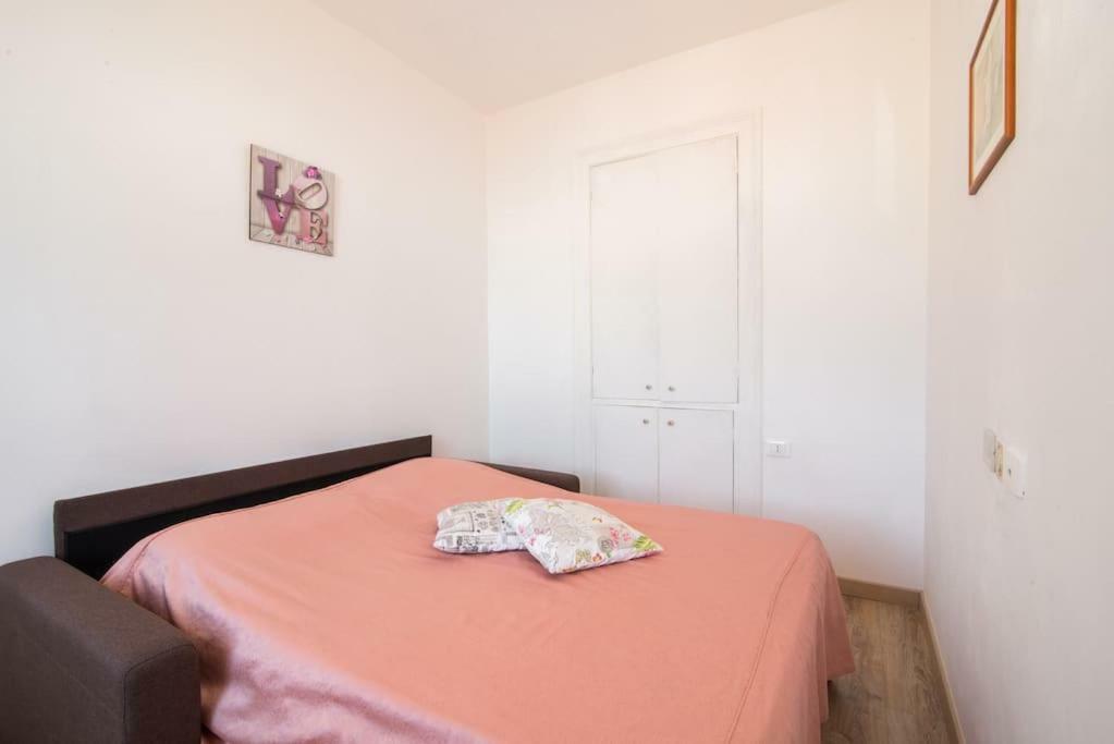 Amazing Sea View, Free Parking, Near To The Centre Apartment