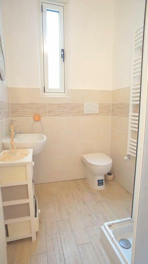 Amazing Sea View, Free Parking, Near To The Centre *